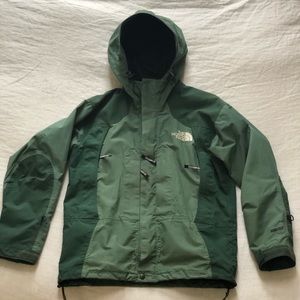 The North Face Mountain Jacket Gore-Tex Hardshell